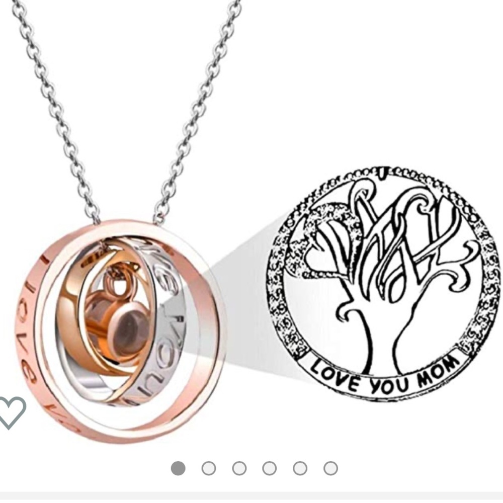 I Love You Mom Engraved Pendant 3 Circle Necklace